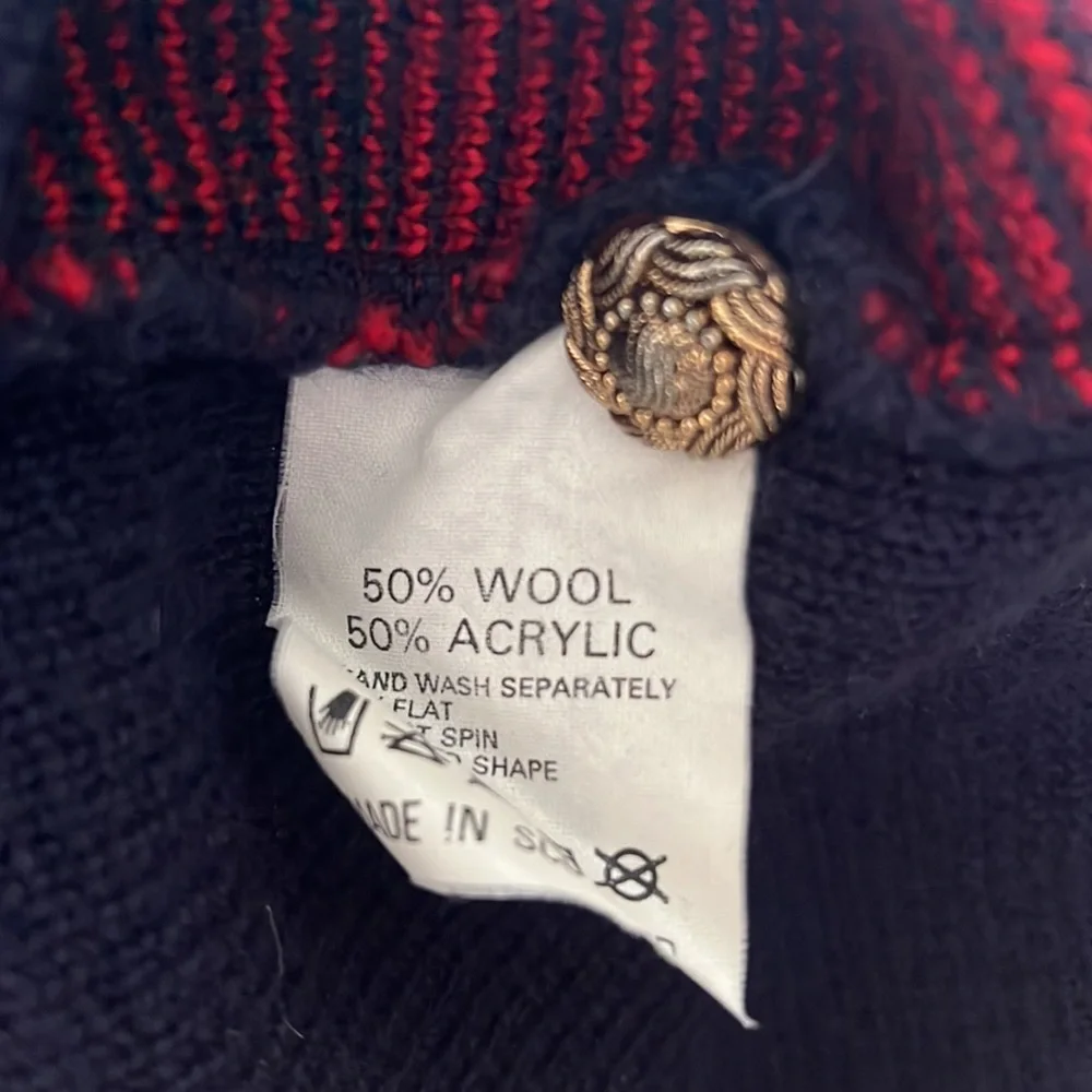 Pitlochry Wool Blend Cardigan Made in Scotland Navy Green Plaid Size Large - Picture 15 of 15